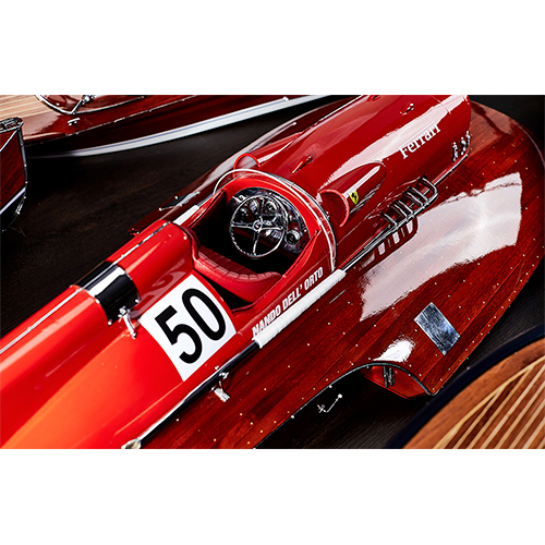 The Craft Asia - Speedboat - Ferrari